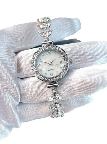KissICON KissIcon UTHAI Womens Watch Mermaid Chain - Light