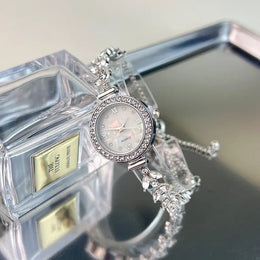 KissICON KissIcon UTHAI Womens Watch Mermaid Chain - Light