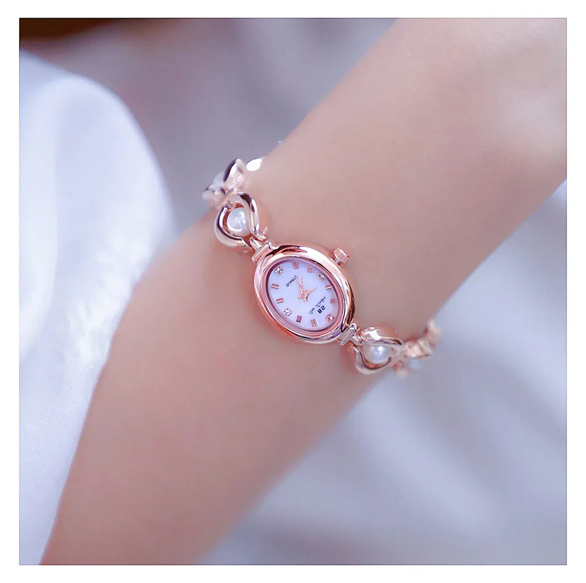 KissICON KissIcon UTHAI Womens Watch Pearl Bracelet Waterproof -
