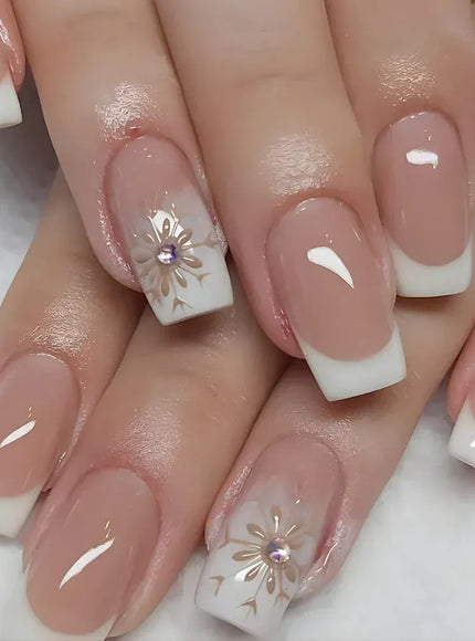 KissICON KissIcon White French Short Nails 24Pcs Cover Press