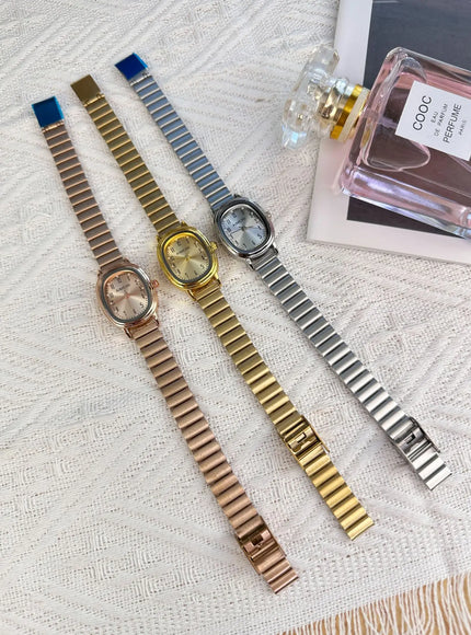 KissICON KissIcon Women Oval Gold Minimalist Watch - Steel