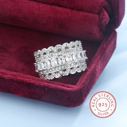 KissICON 💋 Korean Lace Flower 925 Silver Ring - Elegant Retro Charm