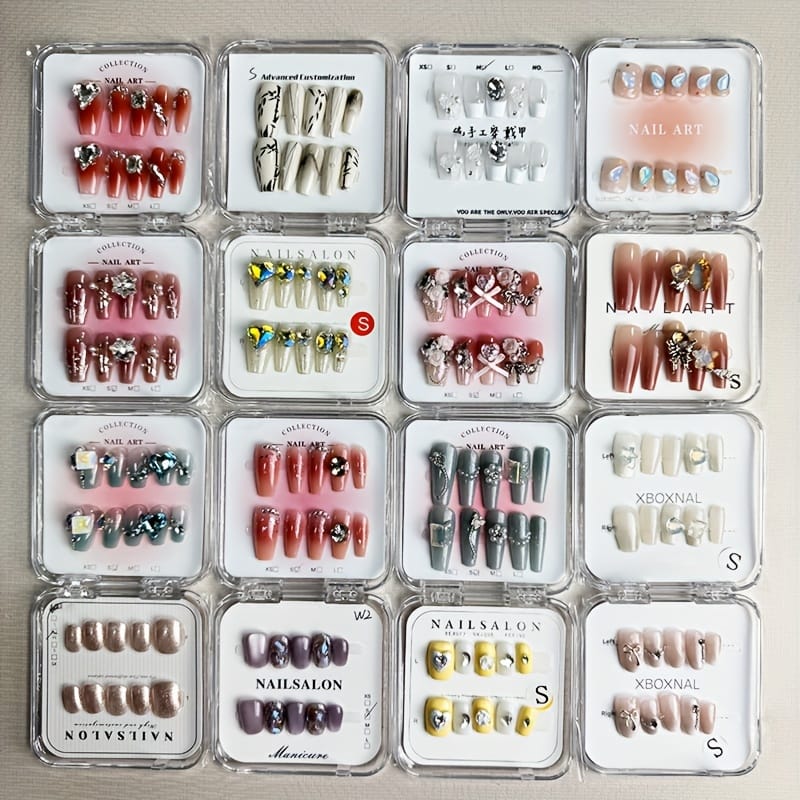 KissICON L Lucky Gift Hand Pressed Nails Set 40Pcs -