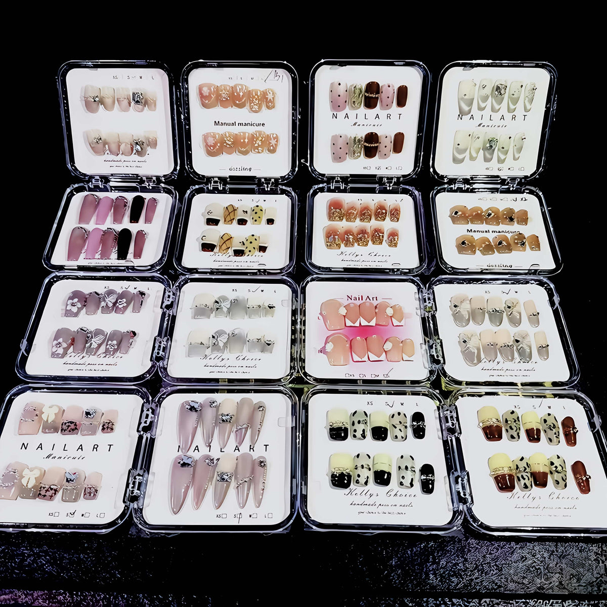 KissICON .L Lucky Gift Hand Pressed Nails Set 40Pcs -