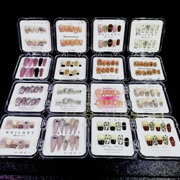 KissICON .L Lucky Gift Hand Pressed Nails Set 40Pcs -