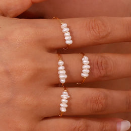 KissICON La. Muses Elegant Small Freshwater Pearl Stainless Steel Finger Rings Women Fashion Daily Waterproof Jewelry And Accessories