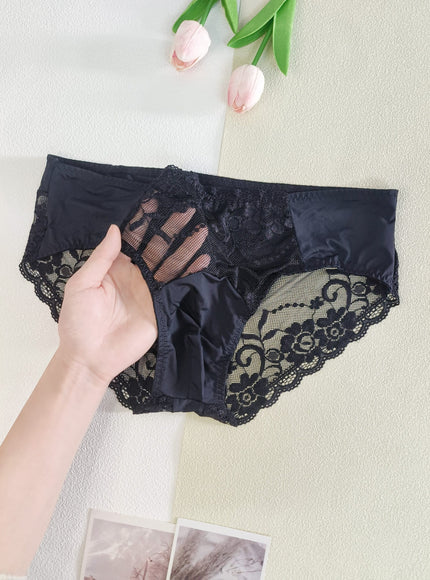 KissICON Lace Trim Mesh Briefs – Soft Highelasticity