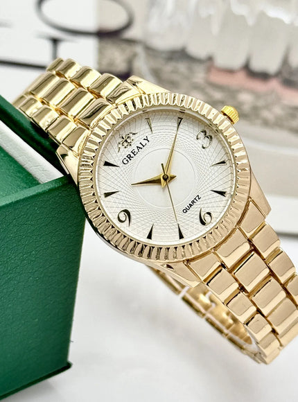 KissICON 💋 Ladies Watch Light Luxury Gold Stainless Steel