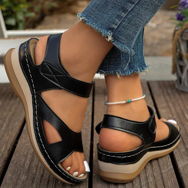 KissICON Leisure Versatile Solid Sandals Women Plus Size Comfortable