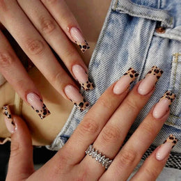 KissICON 💋 Leopard Print Press On Nails Coffin Full