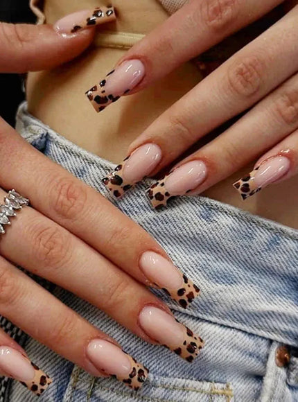 KissICON 💋 Leopard Print Press On Nails Coffin Full