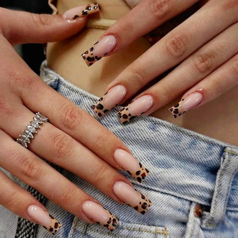 KissICON 💋 Leopard Print Press On Nails Coffin Full