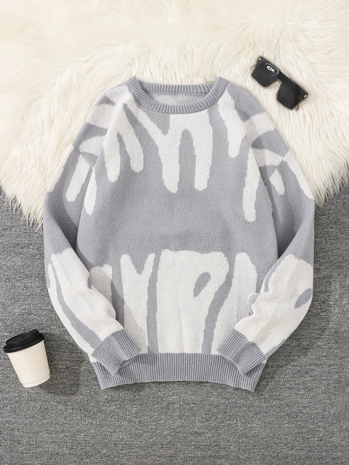 KissICON Light Grey / S Trendy Irregular Jacquard ColorBlock Mens Pullover Sweater