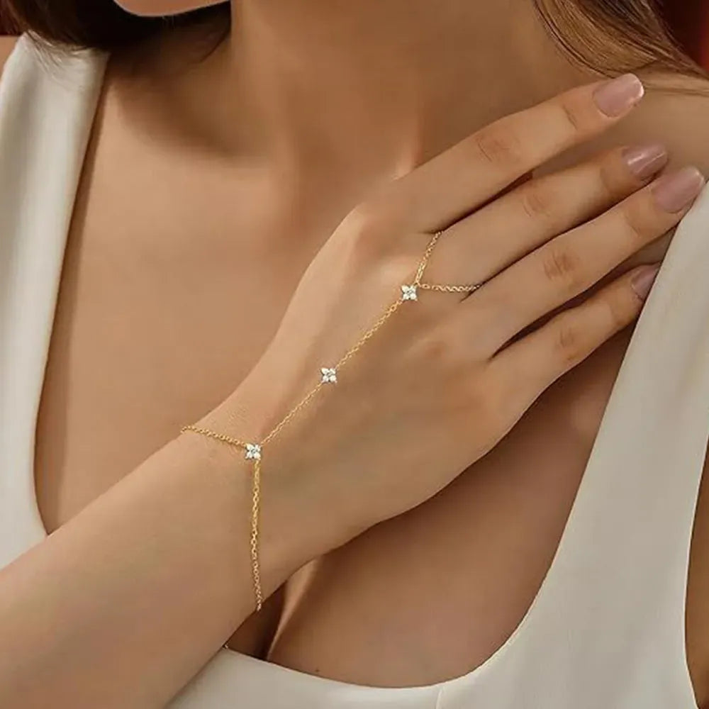 KissICON Lnngy Certified Moissanite Bracelet With Ring 925 Sterling Silver Four Leaf Flower Finger Bracelet For Women Hand Chain Jewelry