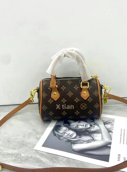 KissICON Louis Mini Pillow Boston Crossbody