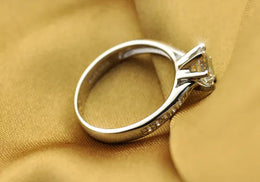KissICON Luxury 925 Sterling Silver Classic Ring for Women Six claw jewelry simple 70ct diamond ring imitation diamond women's ring