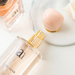 KissICON 💋 Luxury Brand Floral Perfume Body Mist- Long