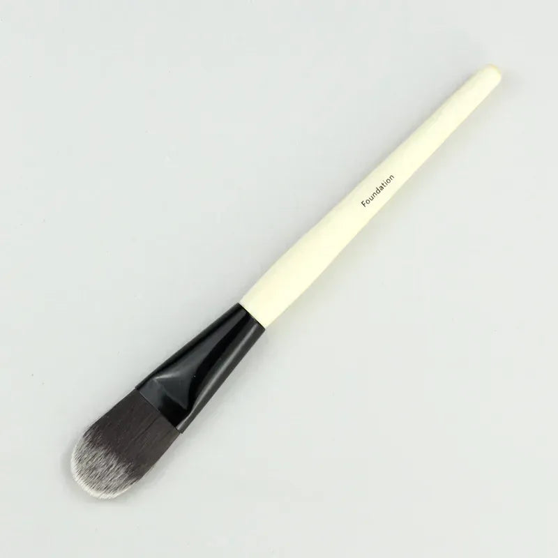 KissICON M Professional Goat Hair Brushes For Foundation Eyeshadow