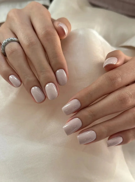 KissICON M045 KissIcon Grey Pink Gel Nail Polish 15ml -