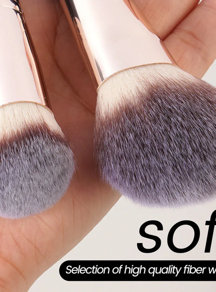 KissICON Maange Seven Piece Makeup Brush Set Bristles -