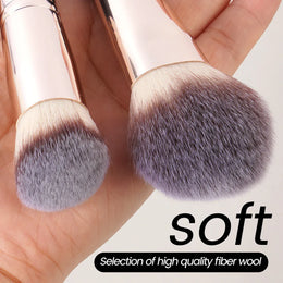 KissICON Maange Seven Piece Makeup Brush Set Bristles -