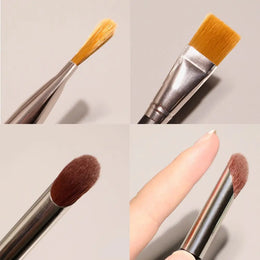 KissICON 💋 Makeup Brush - Multiuse Tool For Eyes