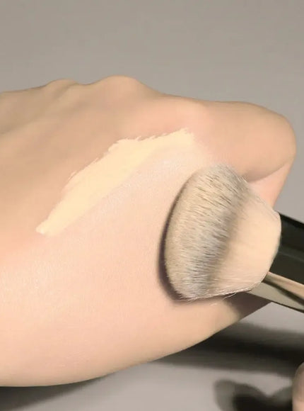 KissICON 💋 Makeup Brush - Multiuse Tool For Eyes