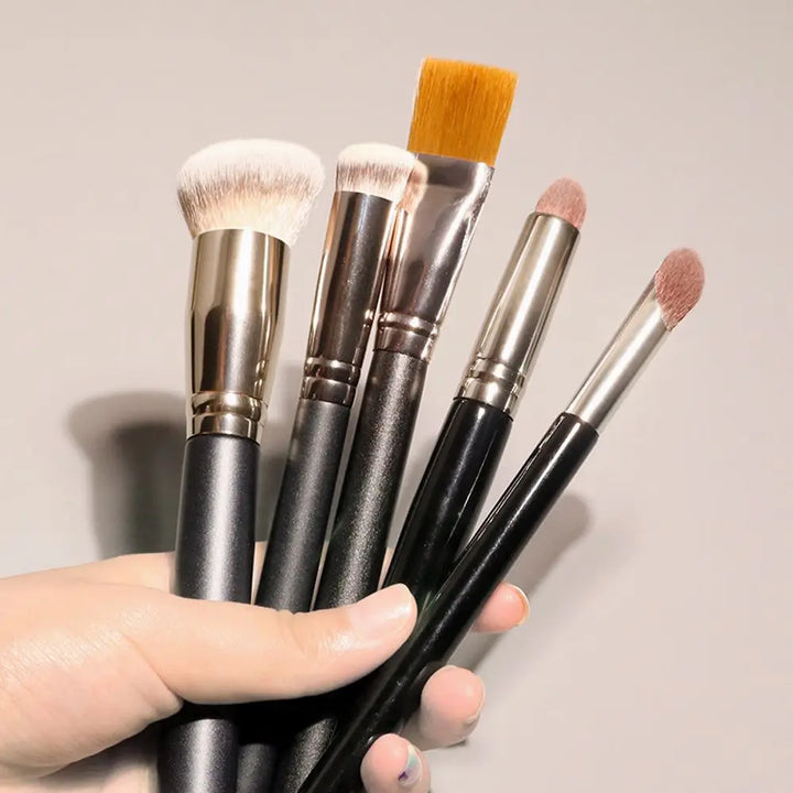 💋 Makeup Brush - Multiuse Tool For Eyes