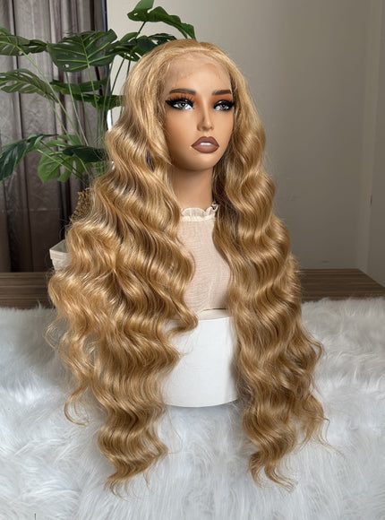 KissICON MALIBU / 32inch Kissicon 32 Inch Grey Body Wave