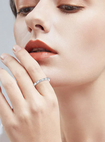KissICON Moissanite Ring – Honeycomb 925 Silver