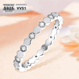 KissICON Moissanite Ring – Honeycomb 925 Silver