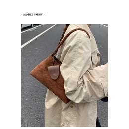 KissICON Mother-daughter Set – Suede Purse Instagram