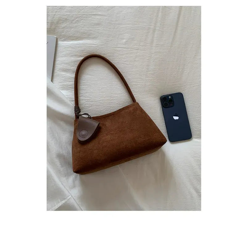 KissICON Mother-daughter Set – Suede Purse Instagram