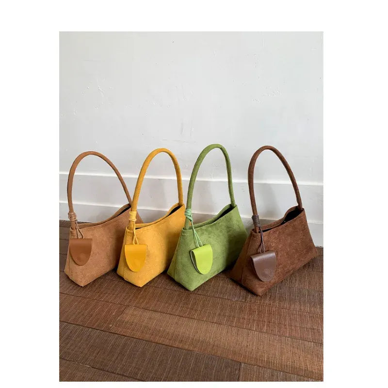 KissICON Mother-daughter Set – Suede Purse Instagram