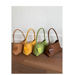 KissICON Mother-daughter Set – Suede Purse Instagram