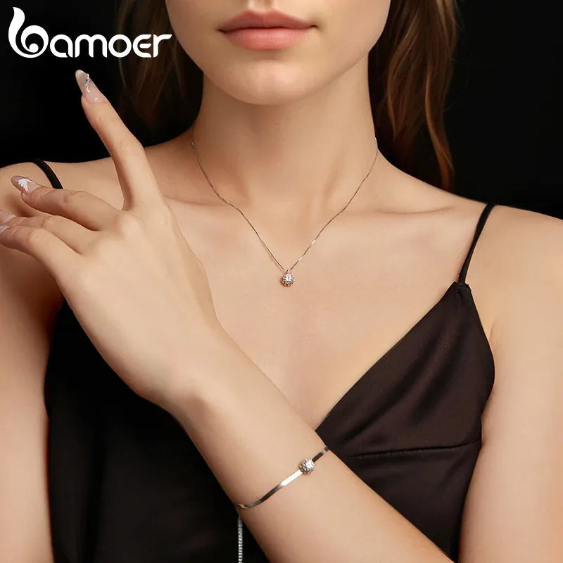 KissICON MSB027 / China Mainland BAMOER 925 Sterling Silver 0.5CT Flower Buds Moissanite Bracelet Prong Setting Adjustable Snake Chain for Women Anniversary Gift