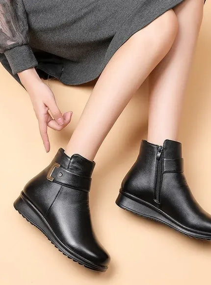 KissICON Mum Women's Warm Shoes Winter Padded Thickened Short