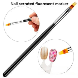 KissICON 💋 Nail Brush Serrated Powder Bar Black Nail