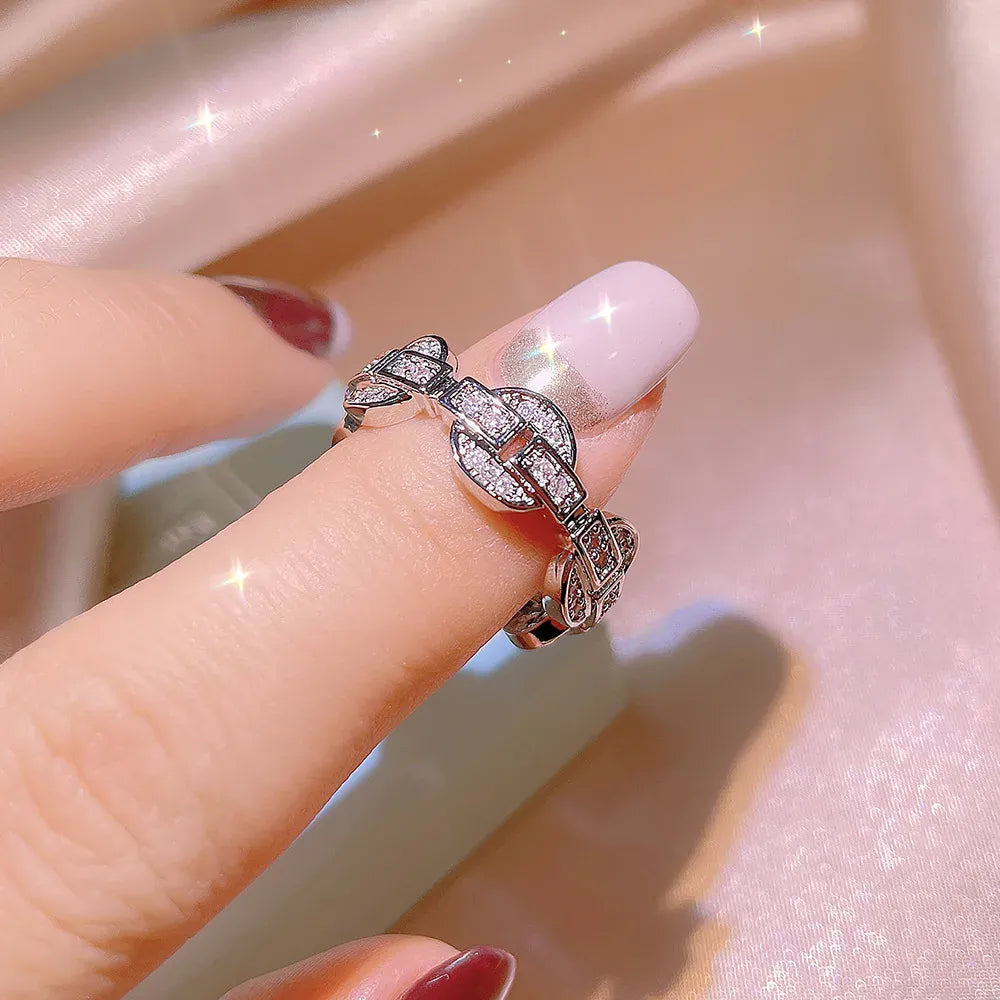 KissICON New Exquisite Ring for Women925 Silver Plated Hollow Ring Shiny Zircon Jewelry Fashion Wedding Bridal Jewelry Christmas Gift