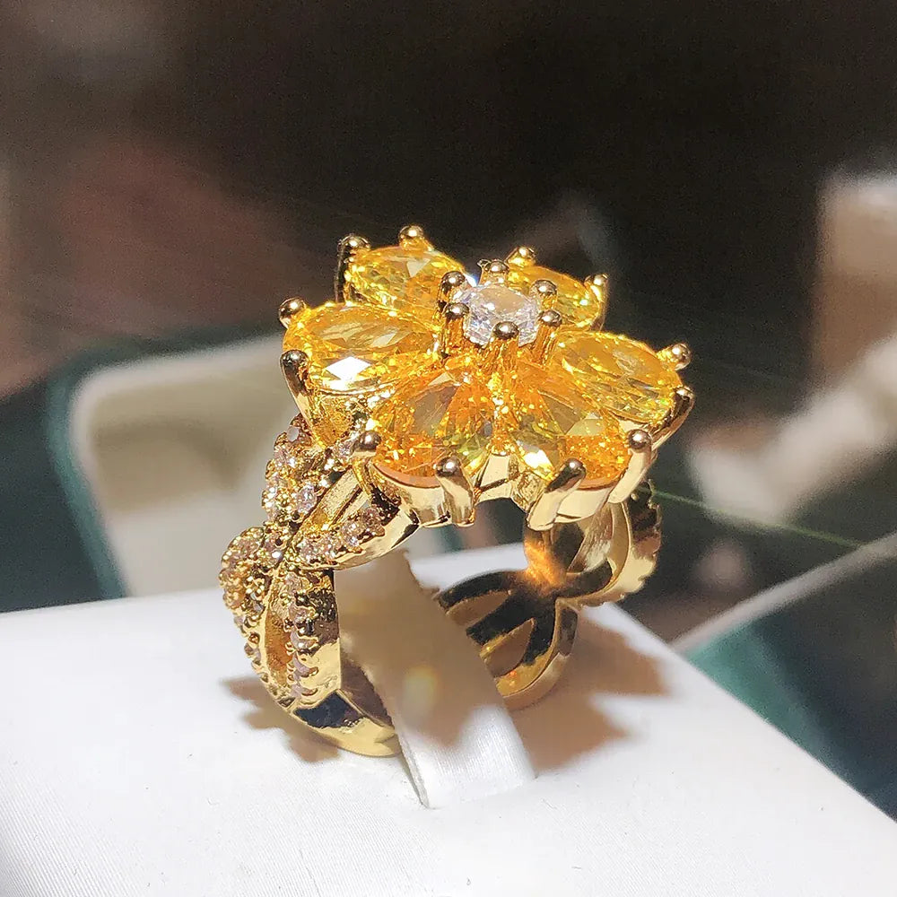 KissICON 💋 New Women's Ring Yellow Zircon Flower - Silver Plated