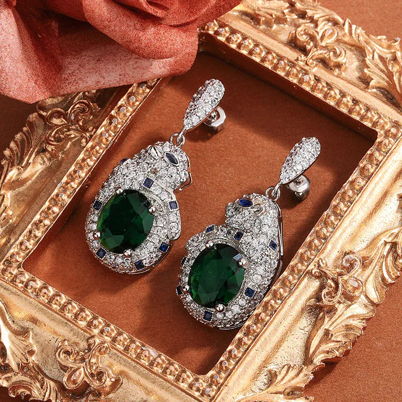 Dropshipman Option-1 925 Silver Plated Leopard Earrings With Shiny Green Zircon