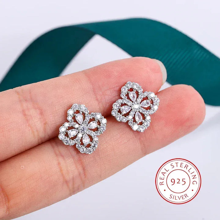 KissIcon Classic Luxury Clover Stud Earrings - Oval Zircon