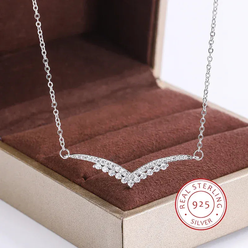 Dropshipman Option-1 KissIcon New Style V Pendant Necklace - Sterling Silver 925