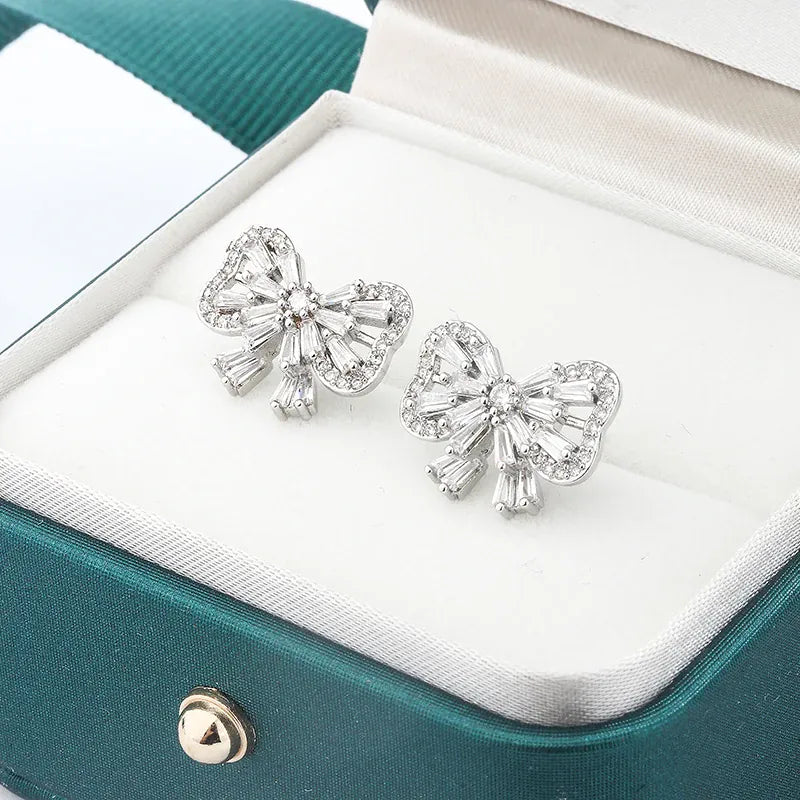 Dropshipman Option-1 Shiny Crystal Butterfly Stud Earrings 925 Silver - Zircon