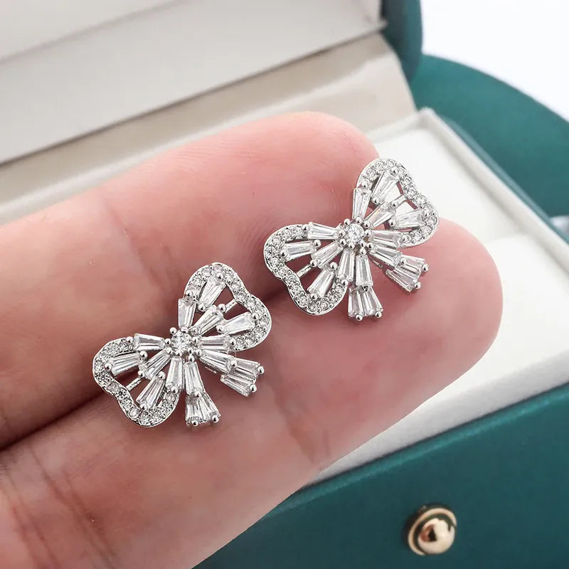 Dropshipman Option-1 Shiny Crystal Butterfly Stud Earrings 925 Silver - Zircon