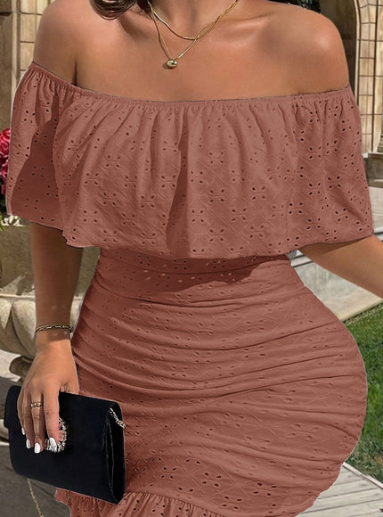 jkthpu-45 Peach / UK 16 Elegant Off-Shoulder Bodycon Dress with Geometric Pattern - Stretchy Fabric, Frill Detail, All-Season Wear, Plus Size, Stylish Evening Attire|Elegant Offshoulder Style|Stretchy Dress