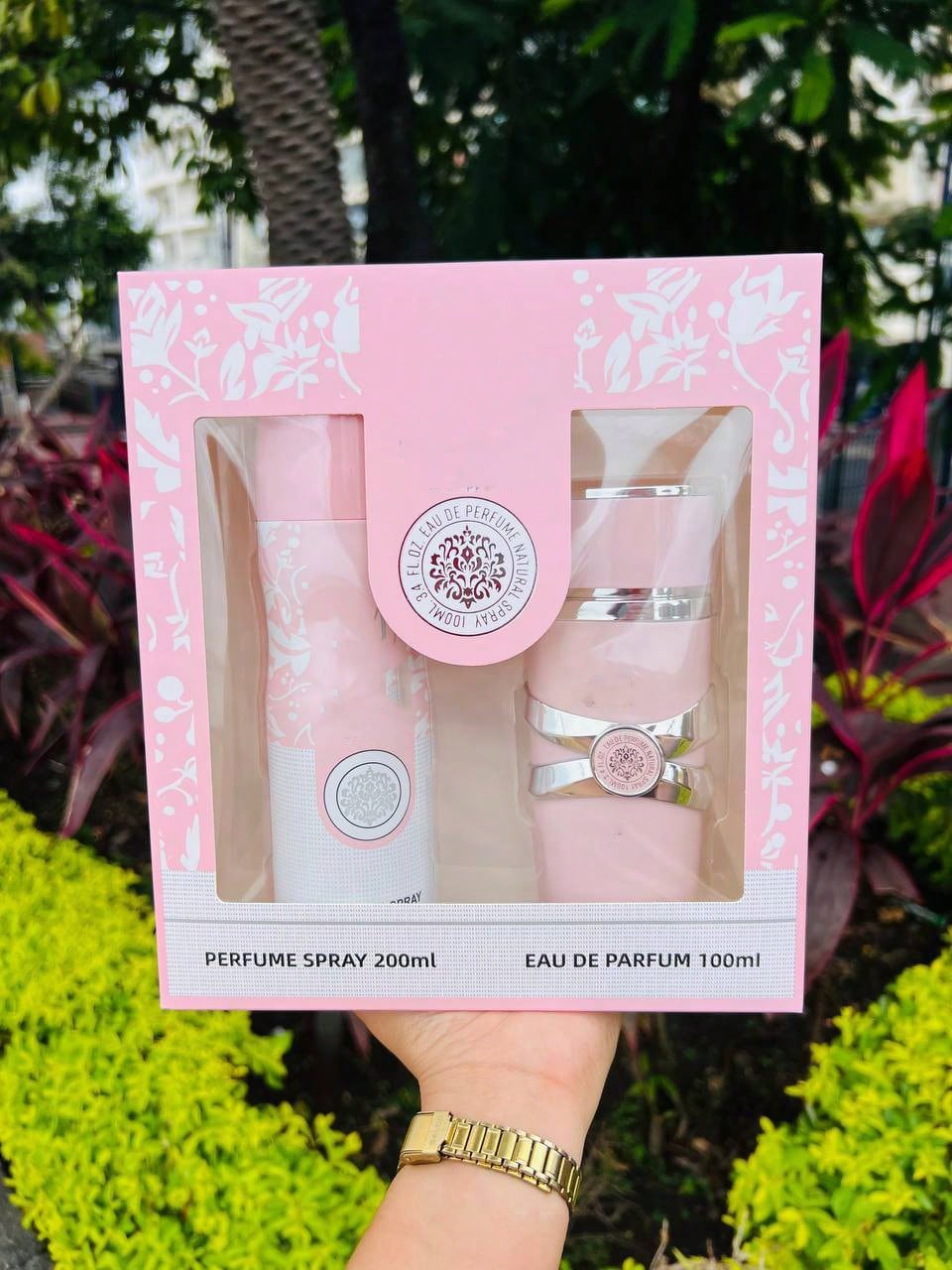 KissICON Pink L Tt Fa 2pcs Elegance Perfumes Set