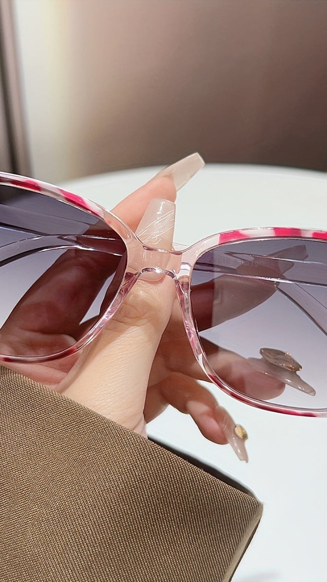 jkthpu-45 pink Retro Pink Tortoise Gradient Lens Fashion Glasses