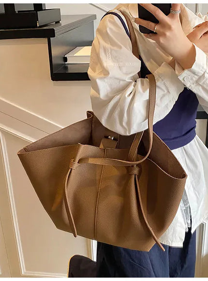 KissICON Pleated Tote – Women's Wing-inspired Statement