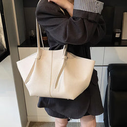 KissICON Pleated Tote – Women's Wing-inspired Statement